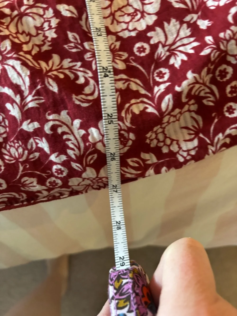 See by Chloe Floral Red White Printed V-Neck Tie Ruffle Blouse 44/12 - Picture 8 of 8